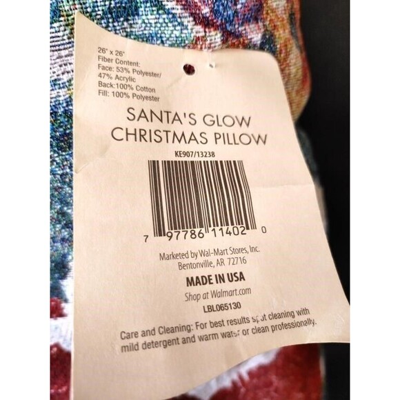 Holiday Time 2006 Santa’s Glow Christmas Large Tapestry Pillow 26" x 26" NEW - Picture 4 of 6